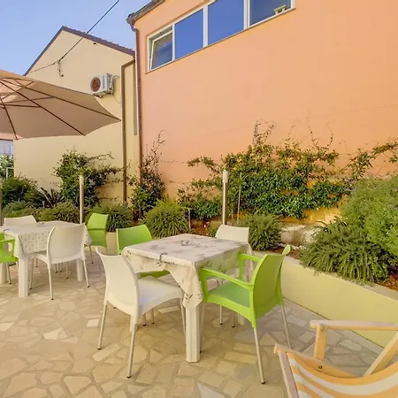 Jasna Near Cikat Bay And Center With Private Parking * Mali Lošinj